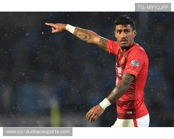 足球界最尽职球星是谁 他们为球队奉献了多少不为人知的努力与牺牲